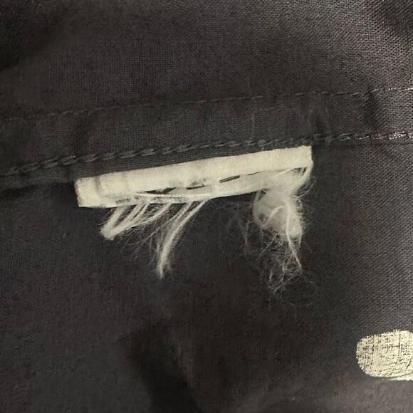 Gap Gray and White Floral Short Sleeve Button Down Sz S - Picture 3 of 3